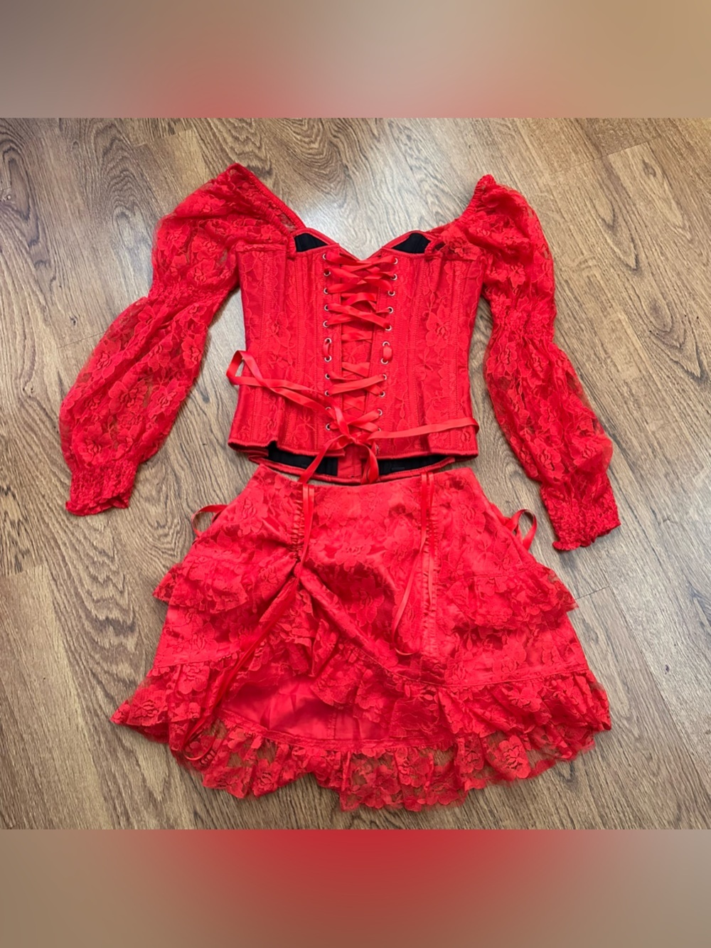 Top Drawer Daisy Corsets Red Lace Corset Dress Set long sleeve mini skirt medium